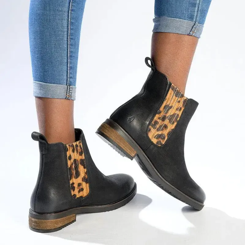 Hush Puppies Stella Leather Ankle Boot - Black/Leopard - Image 5