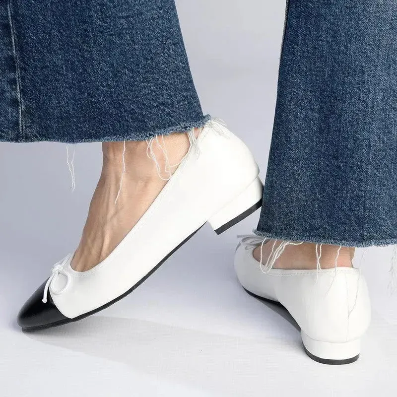 Pierre Cardin Melisse Pump - White / Black - Image 5