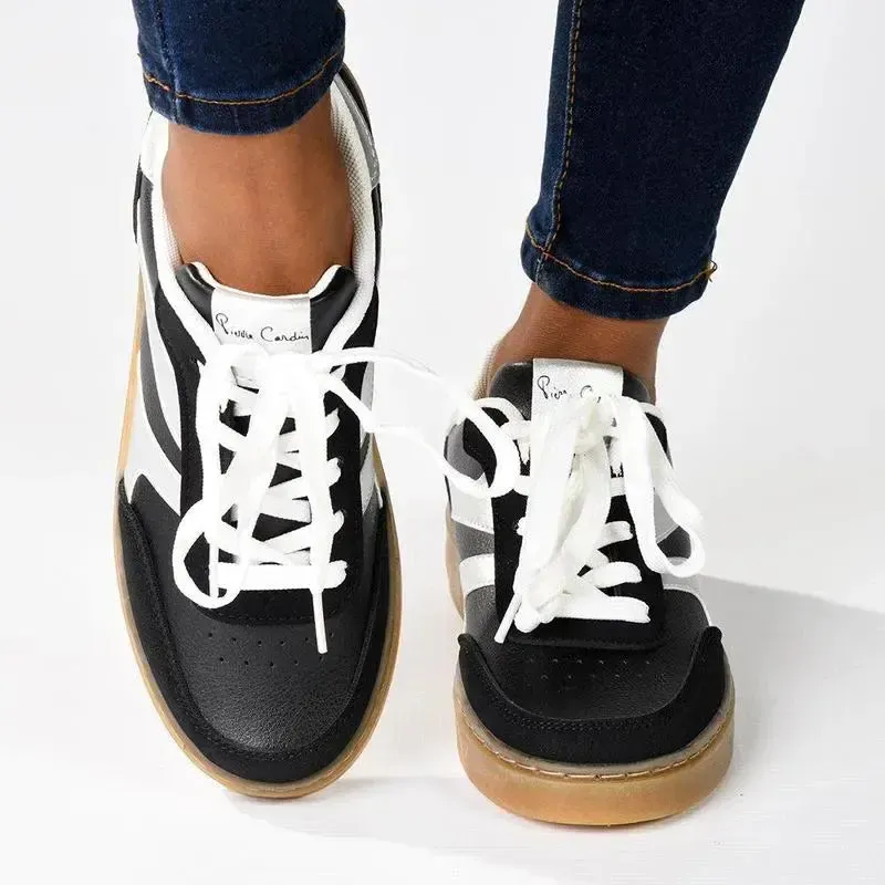 Pierre Cardin Rumba 2 Ladies Lace Up Sneaker - Black / Silver - Image 6