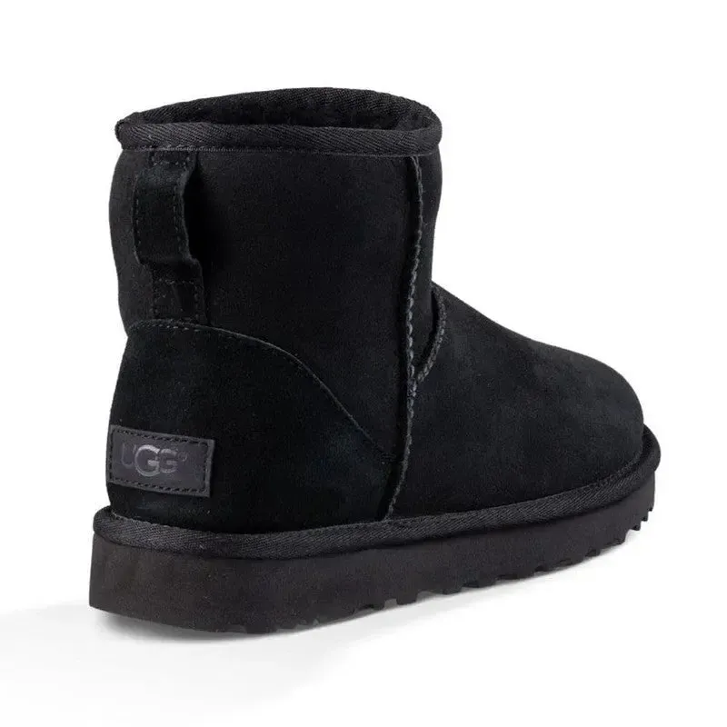 UGG Classic Mini II Boot - Black - Image 4